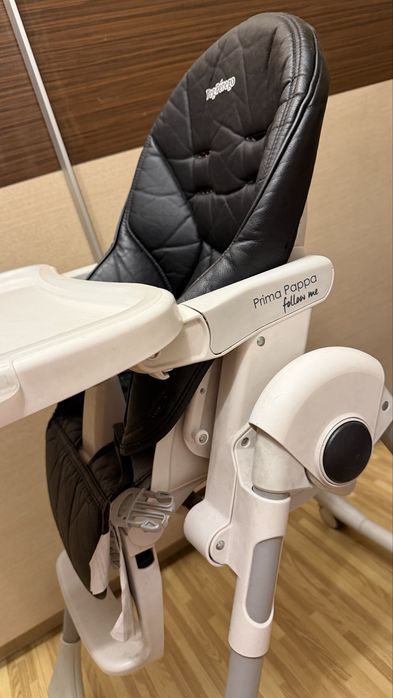 Продам стульчик Peg Perego Follow me