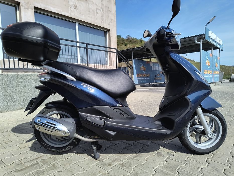 Piaggio NEW FLY 125i AN:2015