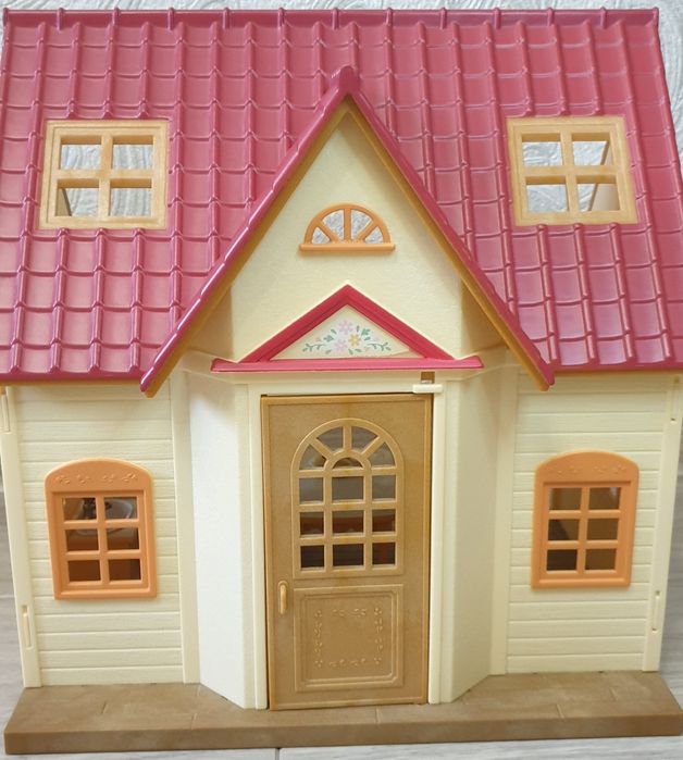 Продается домик для Sylvanian Families