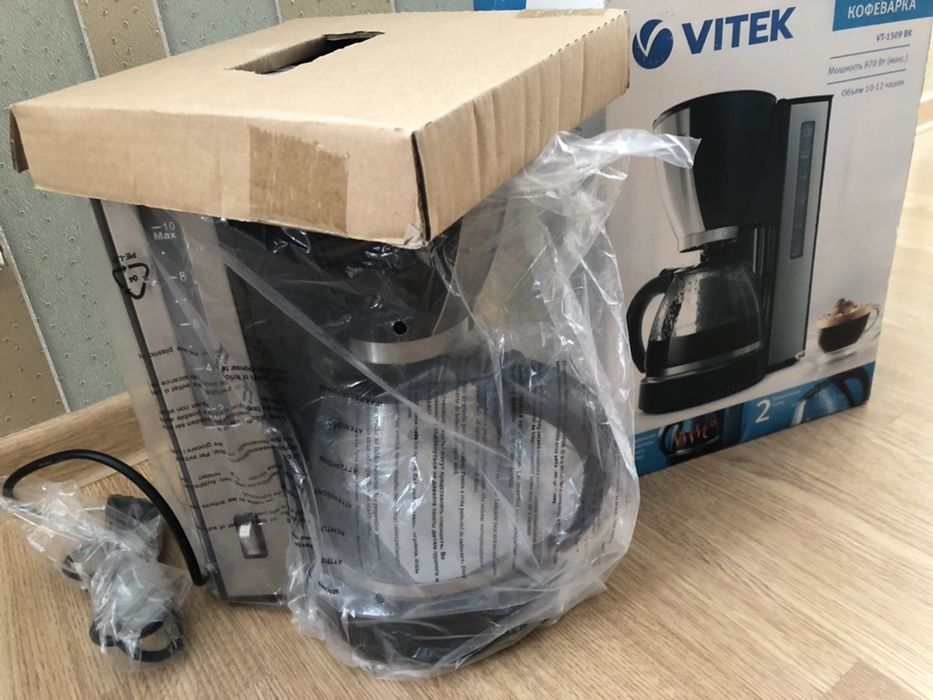 Продам кофеварку Vitek