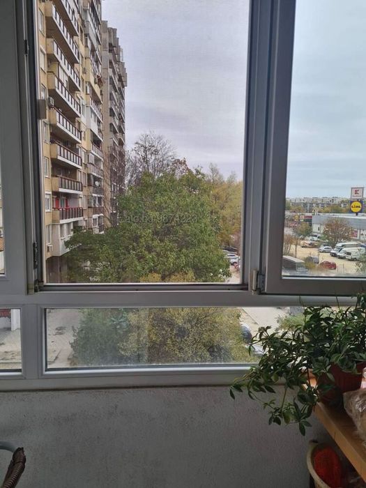 Продава се Тристаен апартамент в Пловдив, Въстанически - 84 кв.м за 1655 €/кв.м - Снимка #1