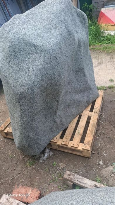 Стольбы со смолой легкие