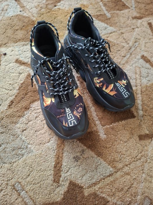Adidasi versace marimea 43
