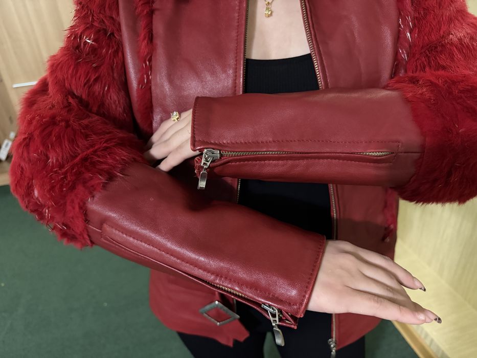 Продам кожаную куртку с кроличьим мехом