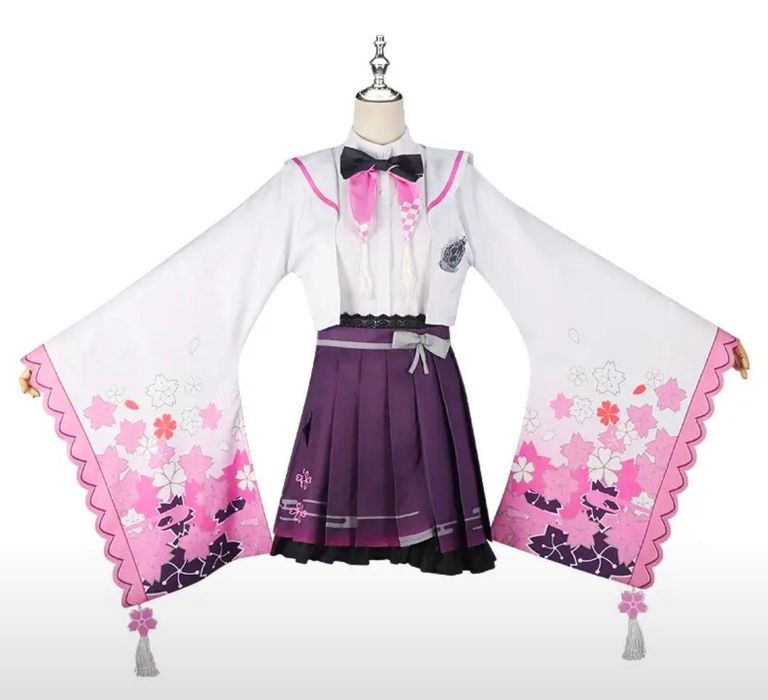 Косплей на Эму Сакура