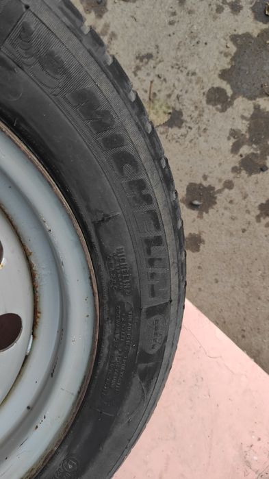 Продам диск с резиной