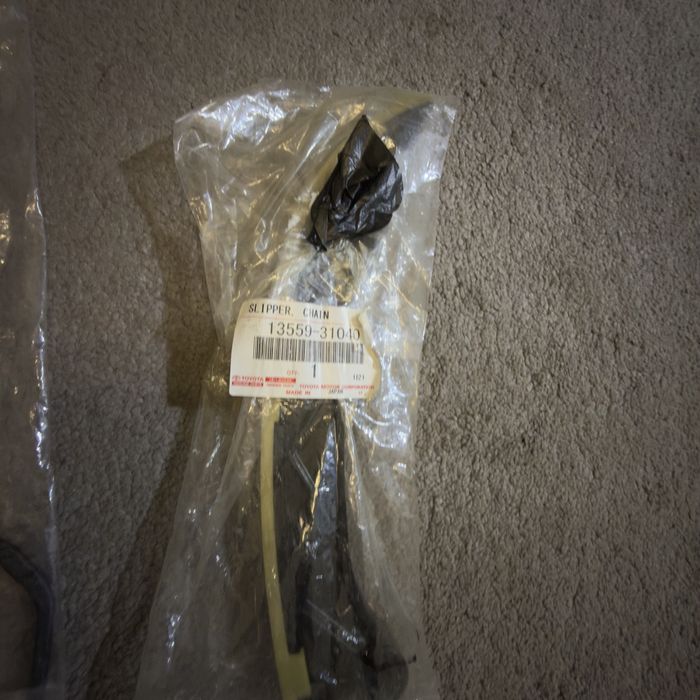 Toyota  Sienna spare parts for engine