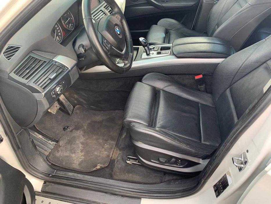 Dezmembrez bmw x5 e70 non-facelift/bara fata pachet aero/capota x5/