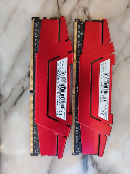 Памет 16GB (2x8GB) Ripjaws V DIMM Kit 2400MHz DDR4