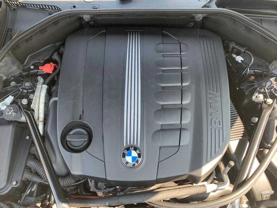 Dezmembrez Bmw 5GT F07 530d/Jante/Cutie/Motor/Oglinda/Jug/Punte/Aripa