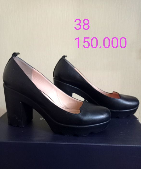 Женская обувь в отличном и хорошем состоянии