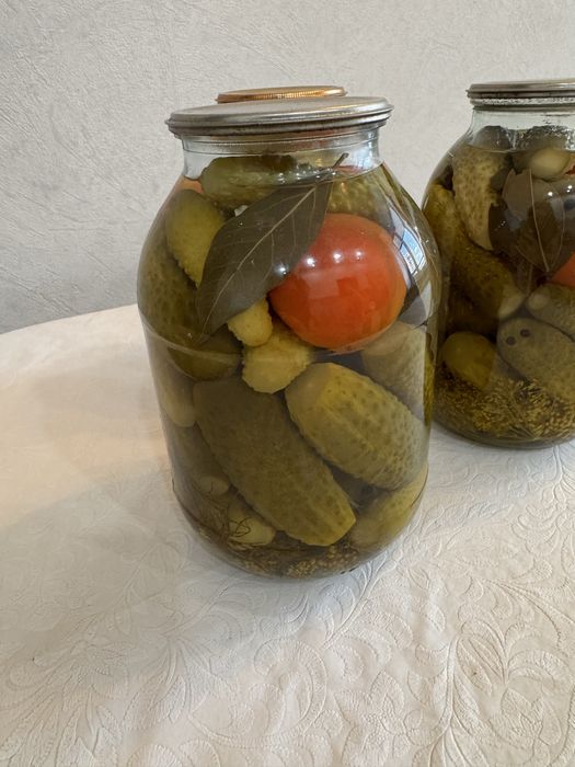 Продам маринованнные огурцы