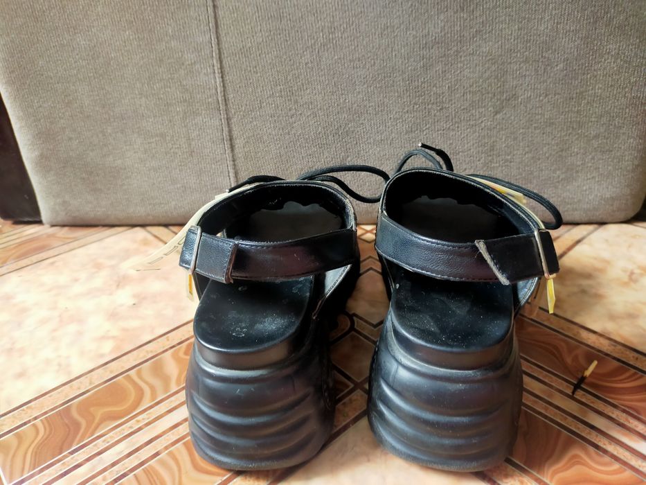 Летние сандалии 38 размер