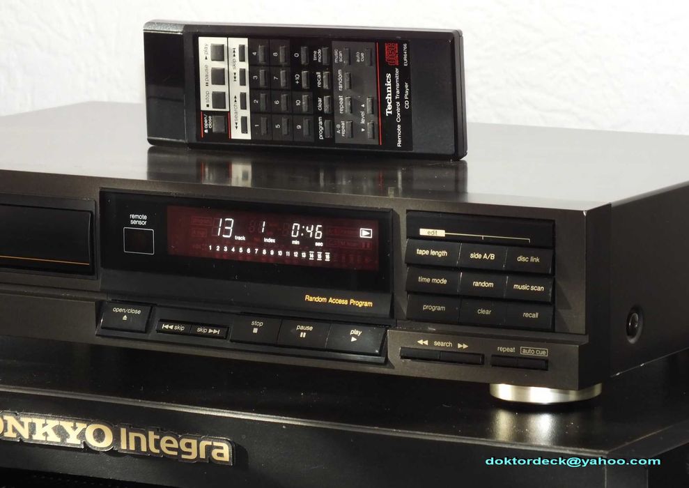 cd-player Technics SL-P212A cu tel originala si manual