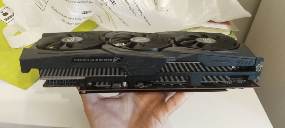 Видеокарта rx 5700 xt