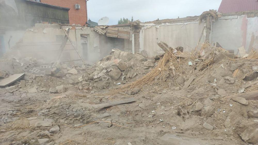 Рушим Дома Здания ломаем стены дверные проемы