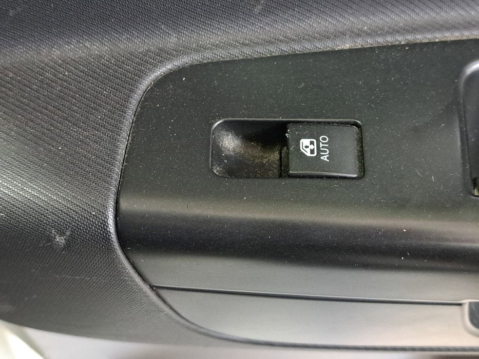 Buton geam dreapta spate KIA Ceed (SW) [Fabr 2007-2012] OEM