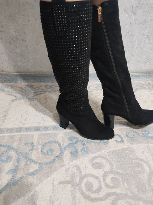 Продам сапожки осенние