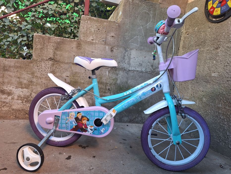 Bicicleta pentru fetițe de 4/7 ani!