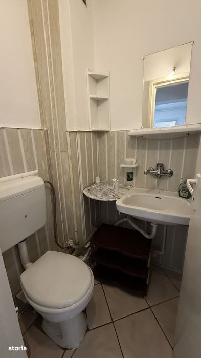 DE VÂNZARE – Apartament cu 3 camere în Carei, cartierul MV1 –zona Ludy