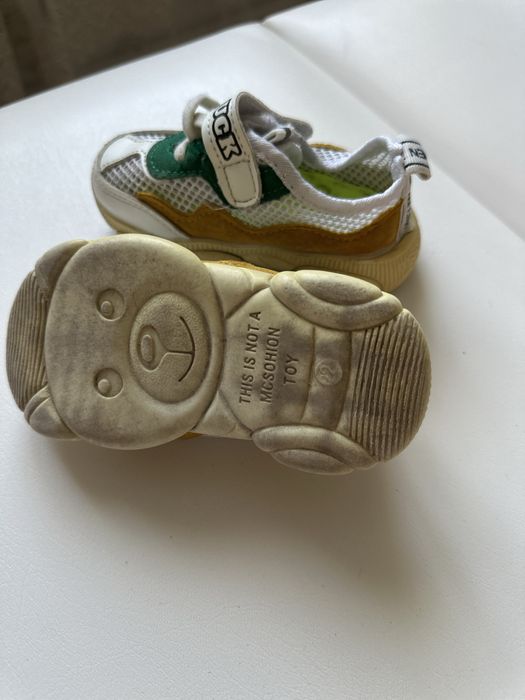 Продам Детскую обувь