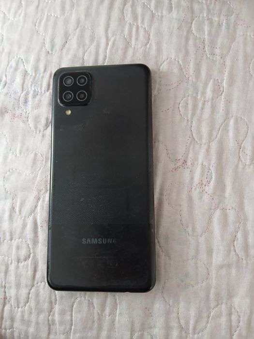 Продам телефон Samsung A 12