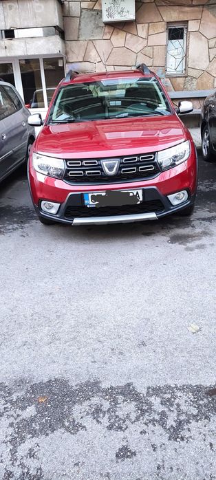 Продавам Dacia sandero stepaway