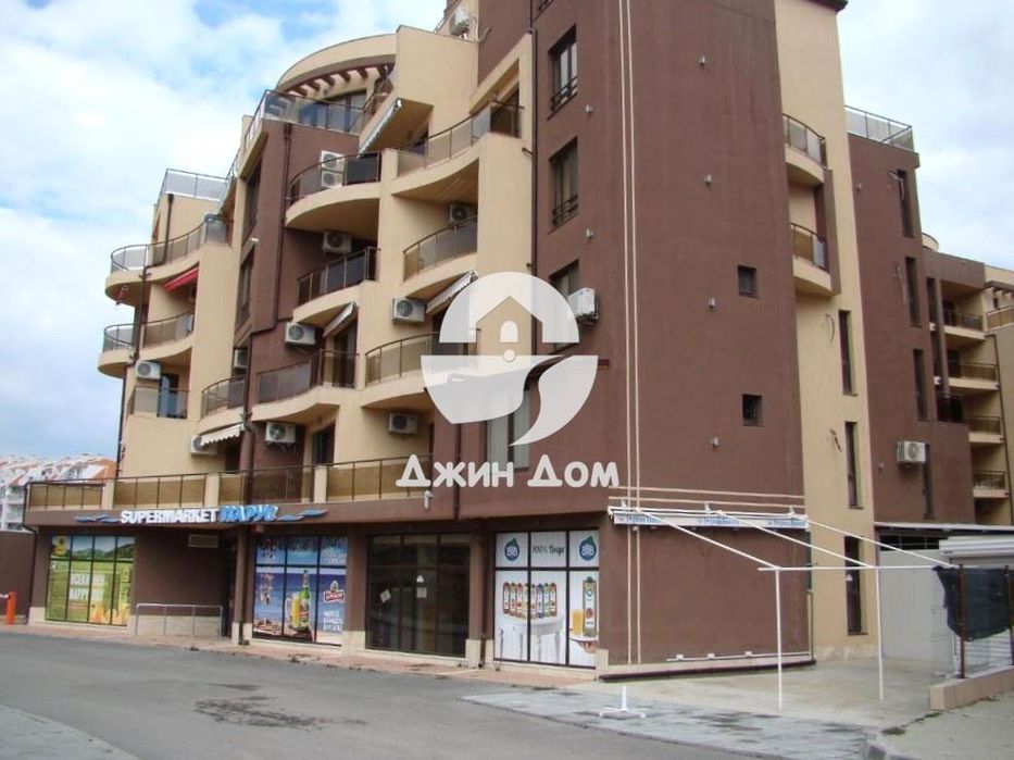 Продава се Двустаен апартамент в Поморие - 72 кв.м за 886 €/кв.м - Снимка #8