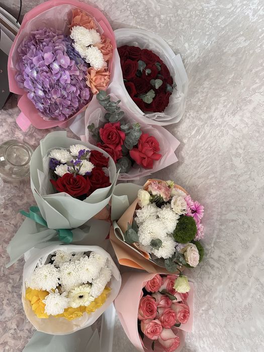 Продам цветы б/у все вчерашние за 4-5к