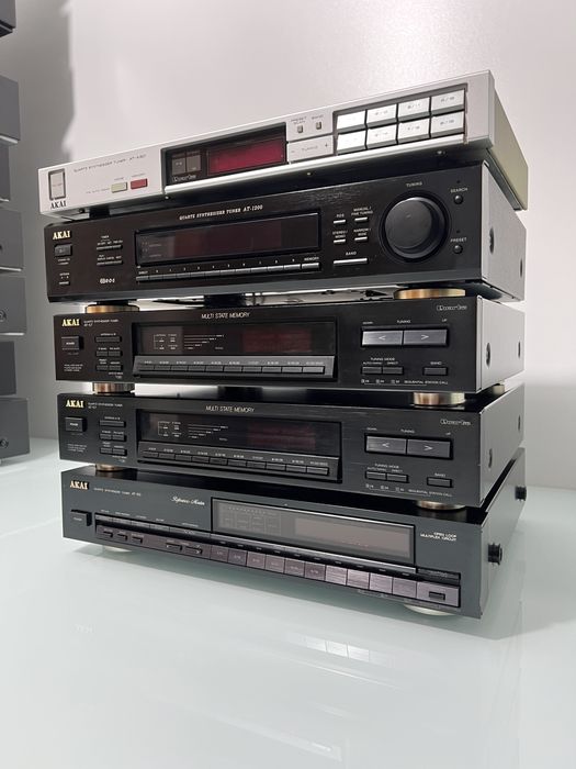 Radiouri/Tunere Akai AT-93, Akai AT-57, Akai AT-1200, Akai AT-A301