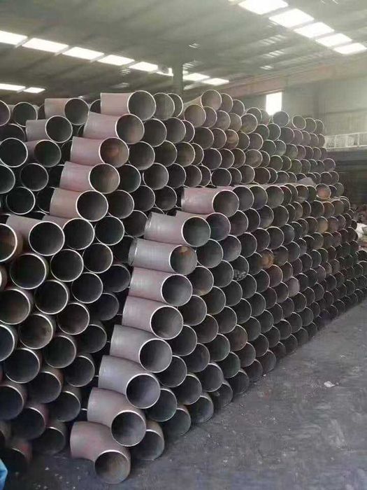 отвод стальной без шовный от ɸ57 ст.4 до ɸ1020 ст.12