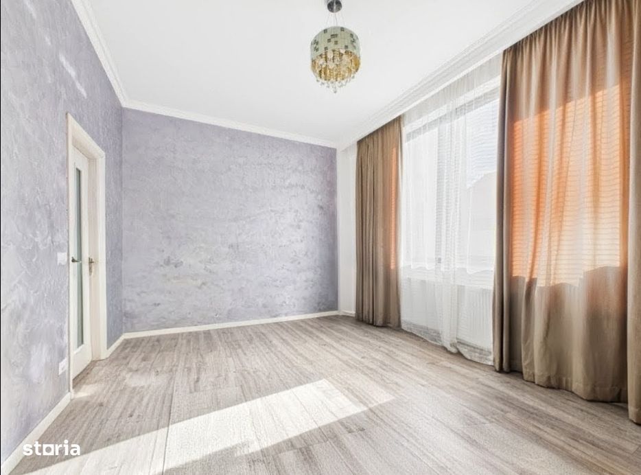Ap de lux 3 camere, Pajura-Damaroaia,bloc boutique,cu terasa generoasa