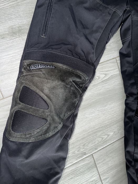 Pantaloni moto streetfighter