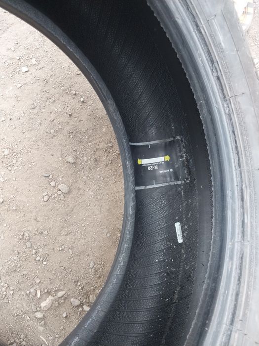 4 шины 225 65 R16C. Цешка для груза.