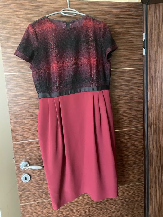 Червено- черна рокля Mellini