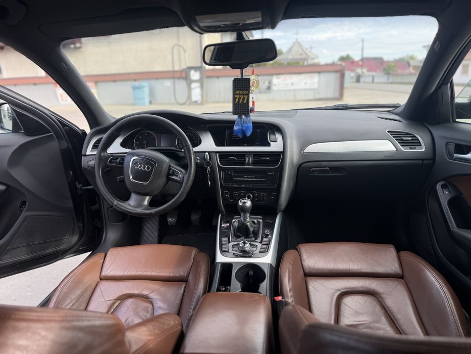 Audi a4b8 2.0tdi