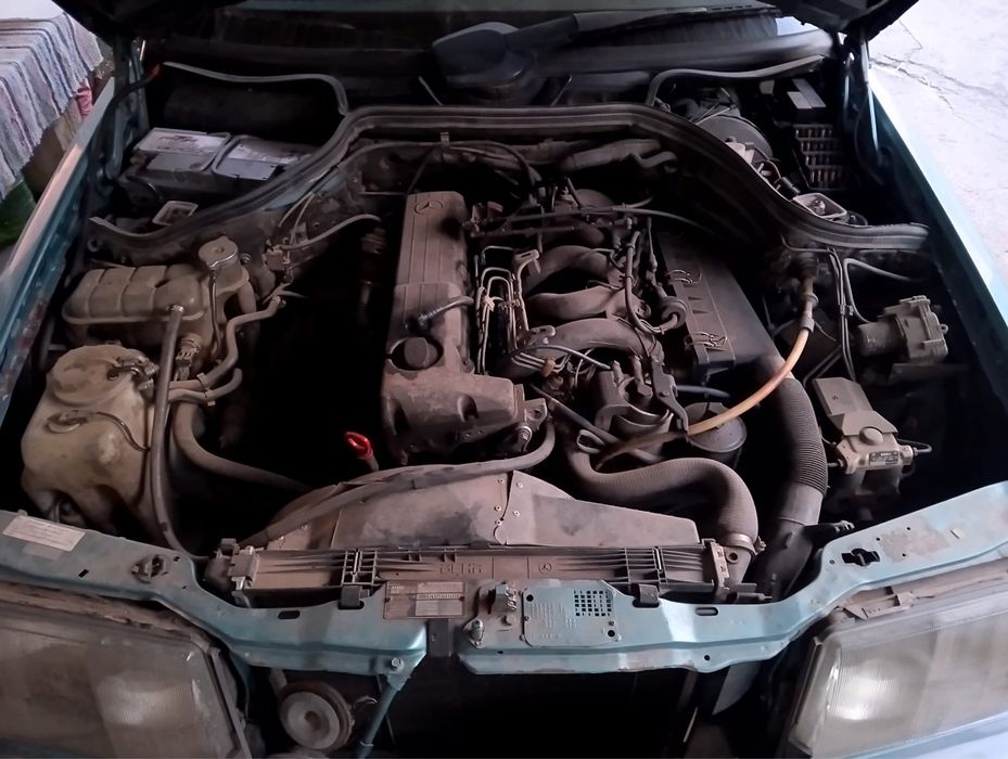 Mercedes e 250 an 92