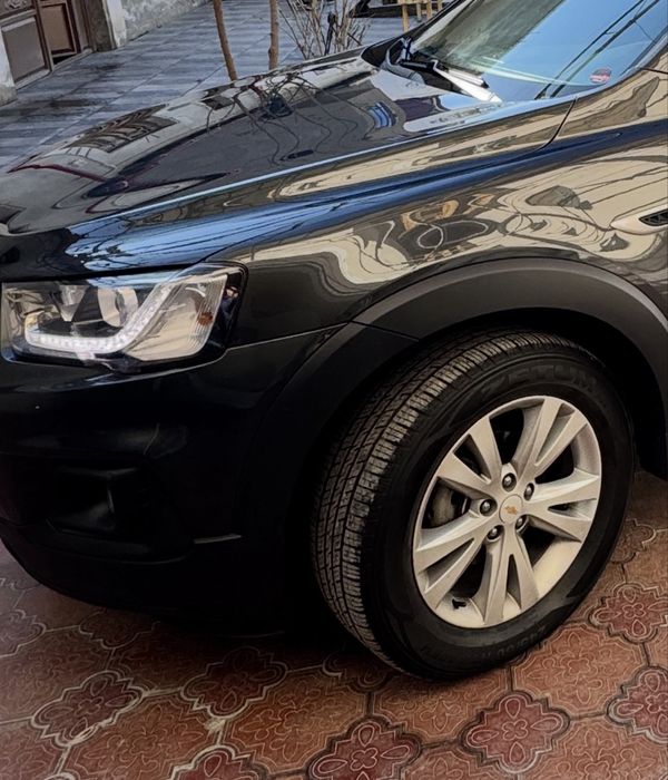 Срочно продается авто шины 18