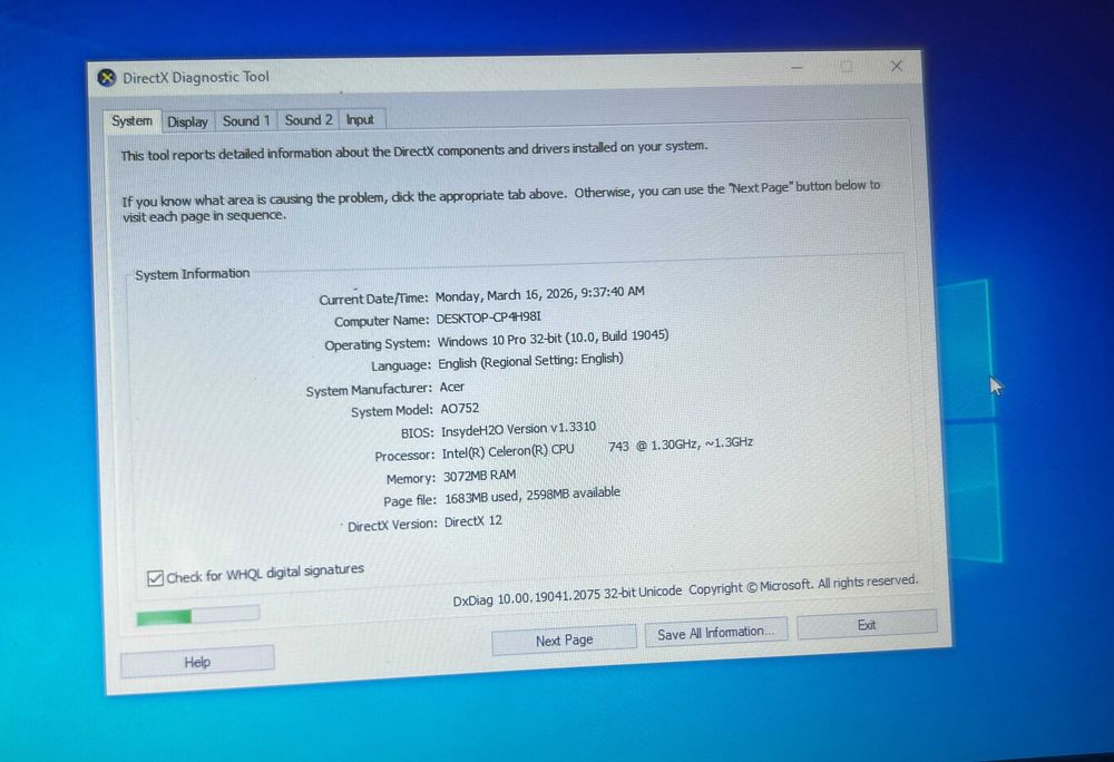 Acer Aspire One 752 ZH7 Celeron M743 3GB RAM Windows 10 Pro