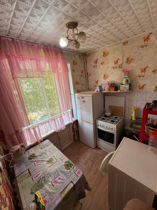 Продам 2 комнатную квартиру