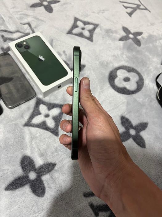 iPhone 13 128Gb Green