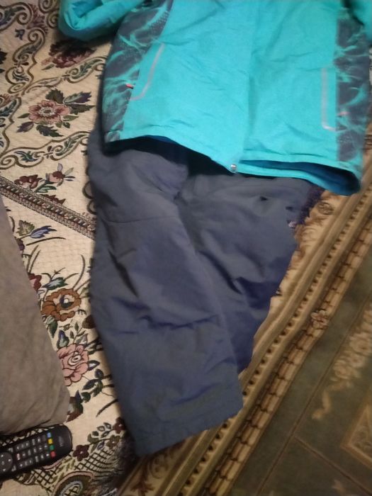 Продается Лыжный костюм