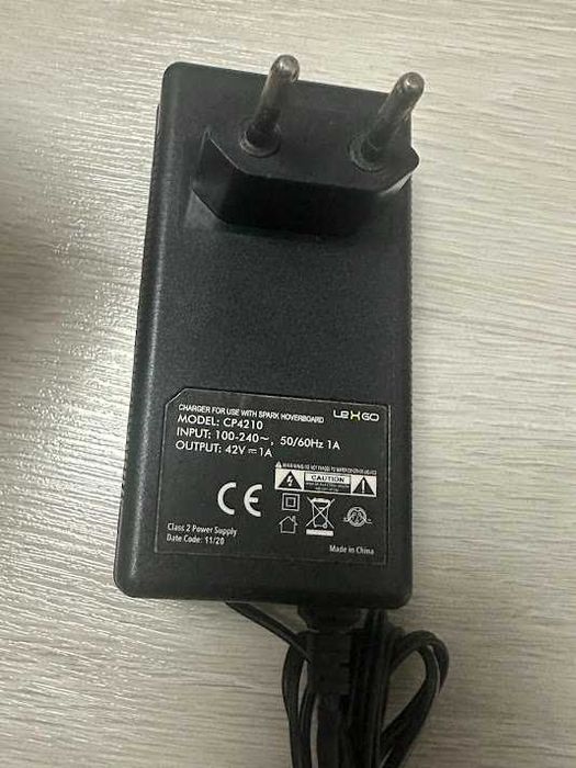 Acumulator Makita 36V, 8.0A, Lithium, si incarcator 41V, 2A