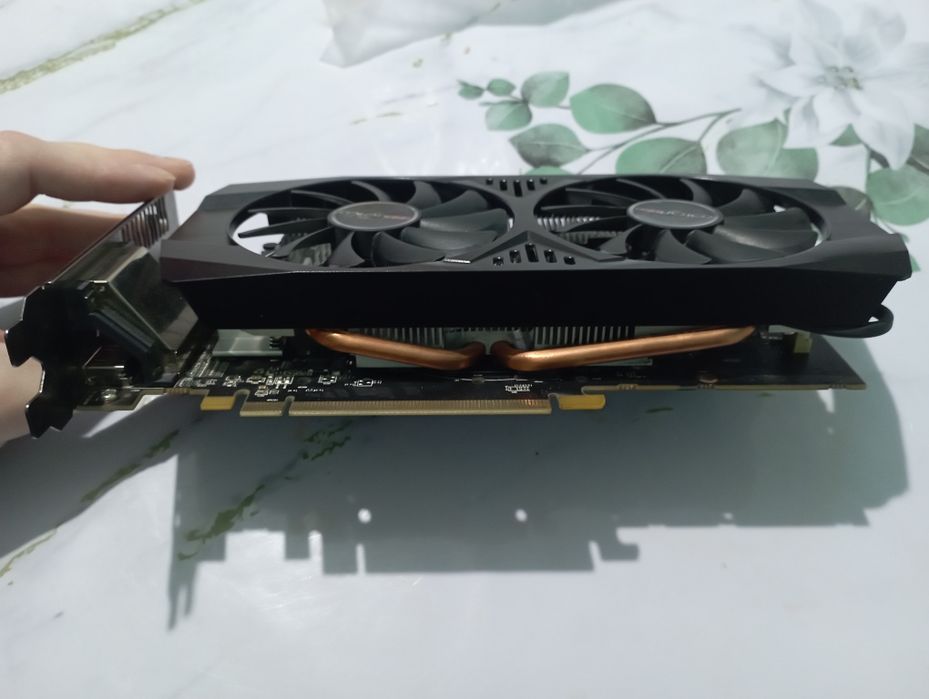 Продам видеокарту