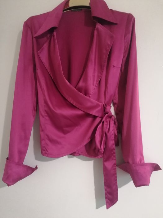 Дамска сатенена риза