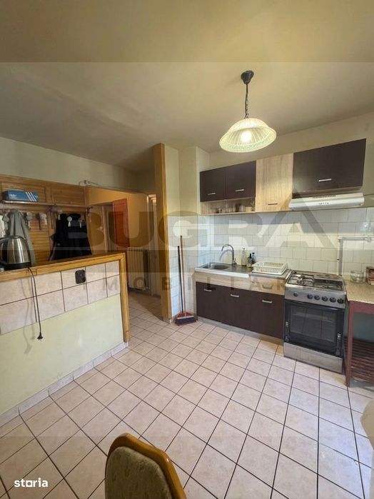 Apartament 3 camere decomandate, 72 mp, 2 bai, strada Dorobantilor