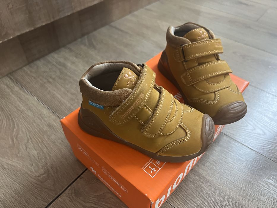 Обувки Biomecanics