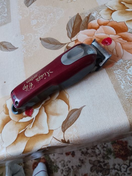 Aparat de tuns profesional vand sau schimb