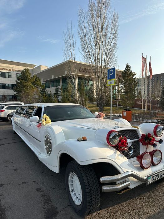 Прокат лимузина  .