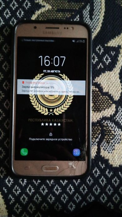 телефон Самсунг гелакси